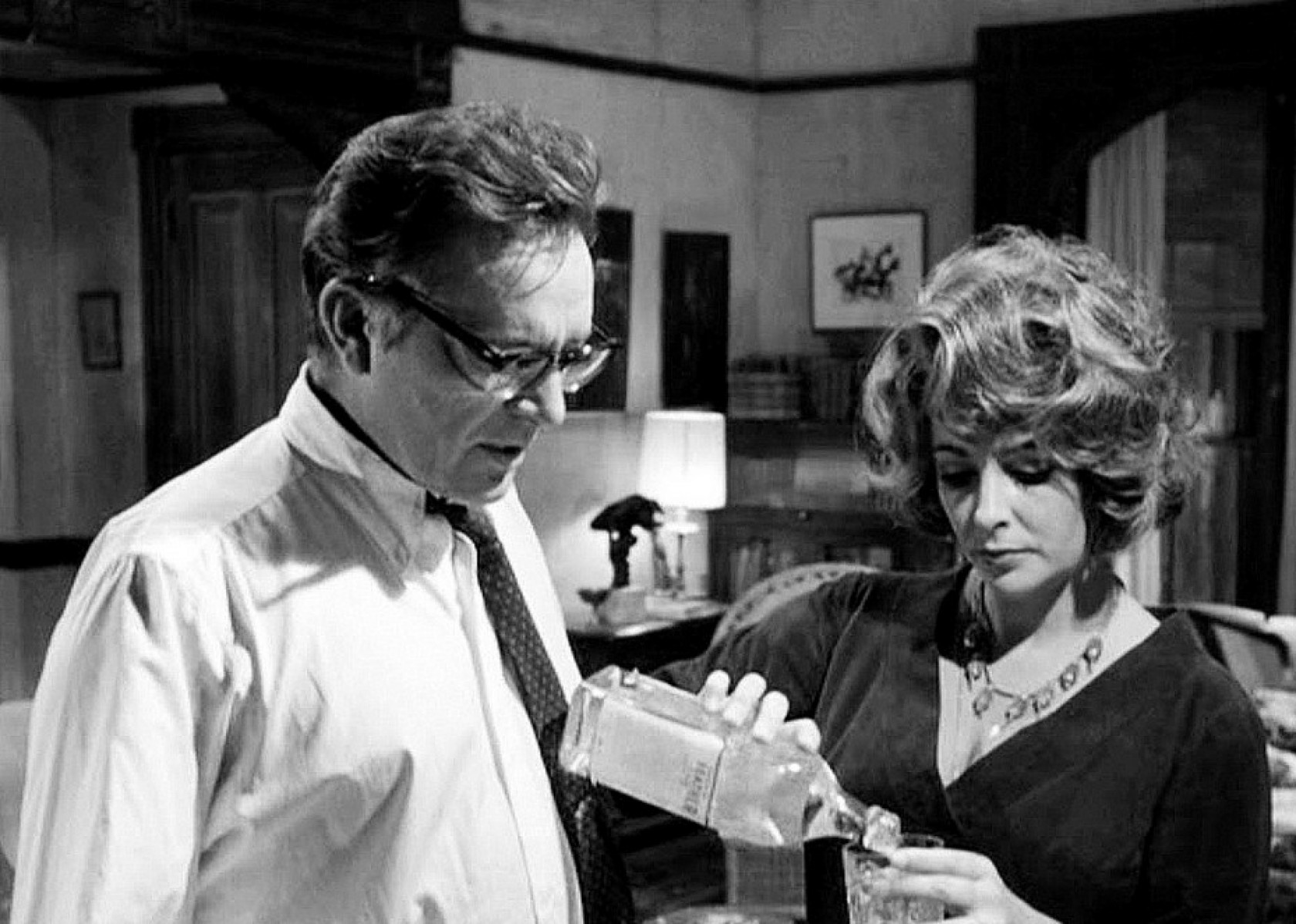 Elizabeth Taylor with Richard Burton in “Who’s Afraid of Virginia Woolf” (1966)