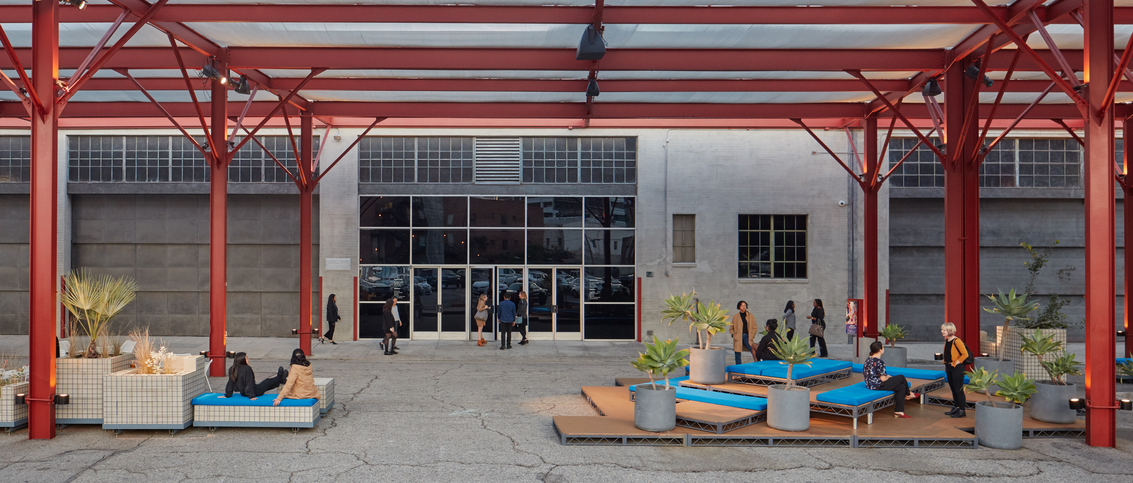 The Geffen Contemporary at MOCA, photo by Elon Schoenholz