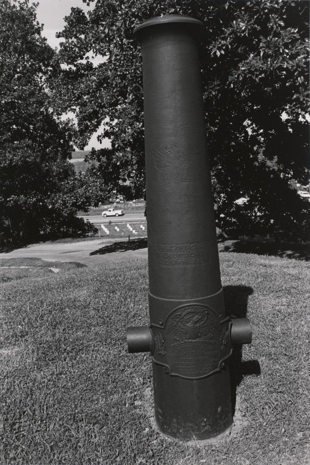 Gun Monument. Military Cemetary. Vicksburg