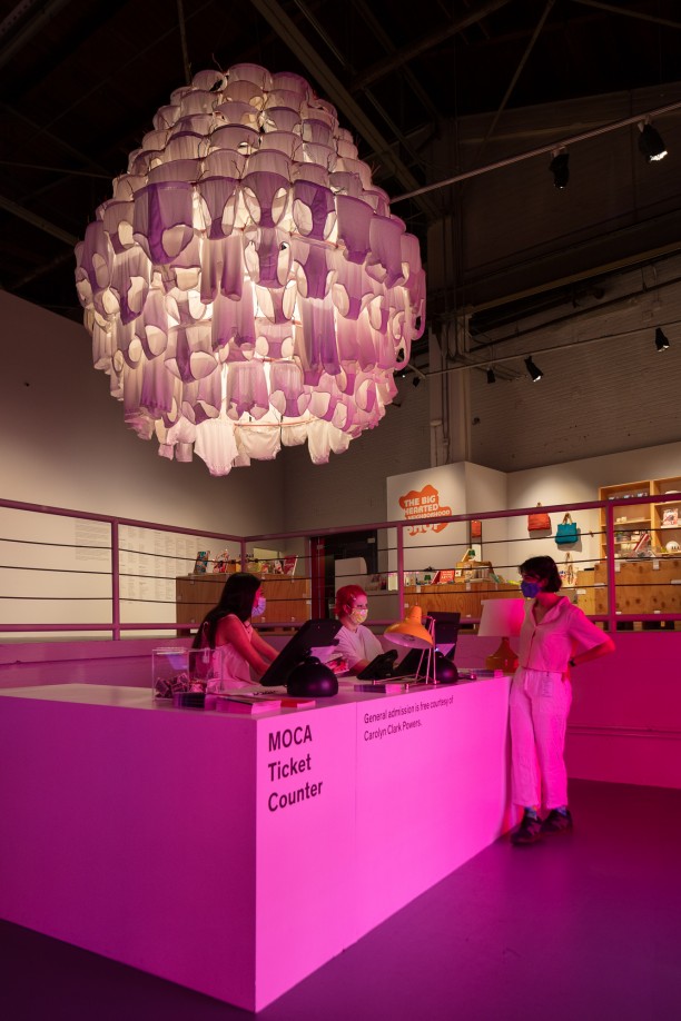 Installation View of Pipilotti Rist: Big Heartedness, Be My Neighbor 04